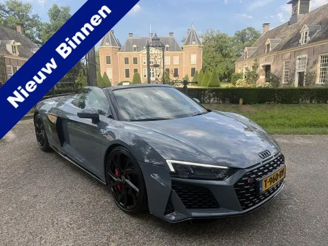 Audi R8 Spyder 5.2 performance quattro *Keramisch / Magnetic Ride / Capristo / Bang & Olufsen / Carb...