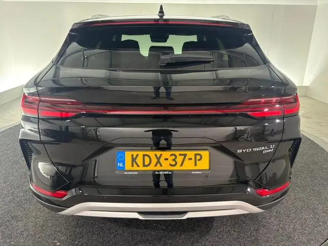 BYD SEAL U