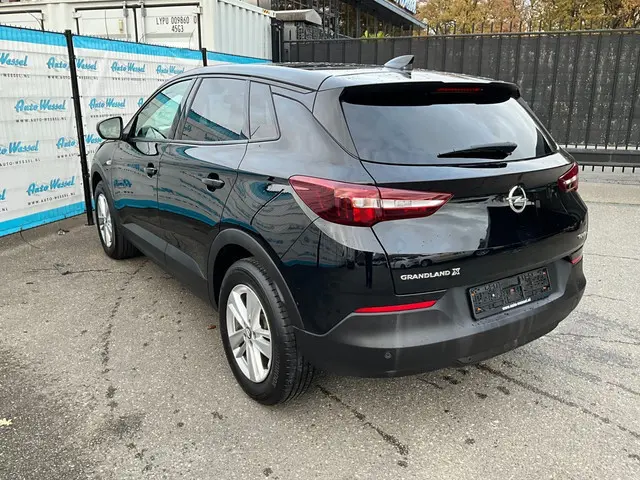 Opel Grandland X 1.5 CDTi (96kW)