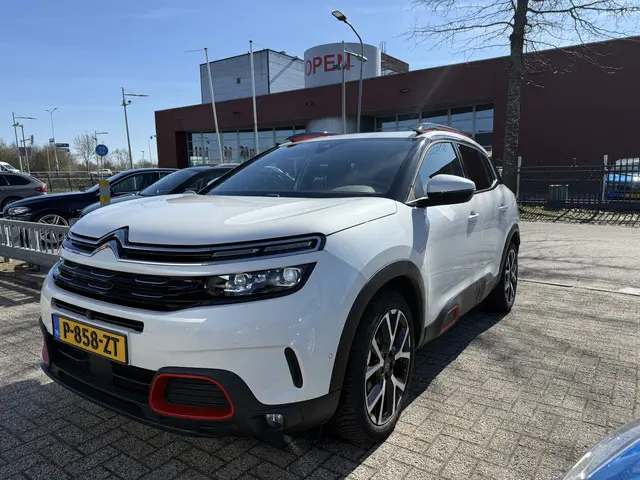 Citroën C5 Aircross BWJ 2019 1.6 181 PK PureTech Shine AUTOMAAT | TREKHAAK | KEYLESS | ELEKTR. ACHTE...