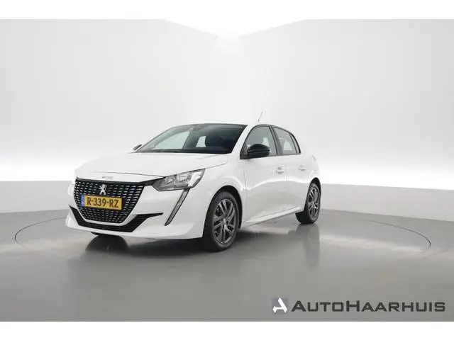 Peugeot 208 1.2 PureTech Allure Pack | Cruise Control | Apple CarPlay & Android Auto | DAB | All Sea...