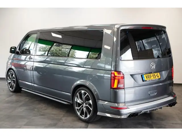 Volkswagen Transporter 2.0 TDI L2H1 30 DC Bulli PDC ACC Leder NAP Sidebars