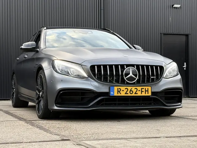 Mercedes-Benz C-Klasse