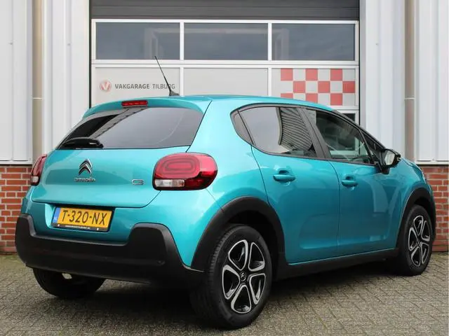 Citroën C3 1.2 PureTech C-Series /Cruise control/PDC/LED/Stoelverwarming/Carplay/DAB+/Donker glas/CV...