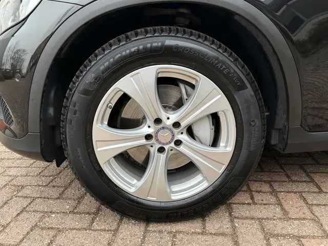 Mercedes-Benz GLC-klasse 250 4MATIC ✅ LED ✅ Pano ✅ Trekhaak