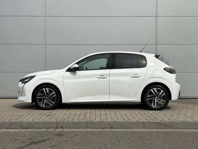 Peugeot 208 1.2 PureTech Blue Lease Allure | 1e eigenaar | Camera | Navigatie | Apple Carplay/Androi...