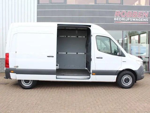 Mercedes-Benz eSprinter L2H2 47 kWh Elektrisch Aut. Airco/Cam
