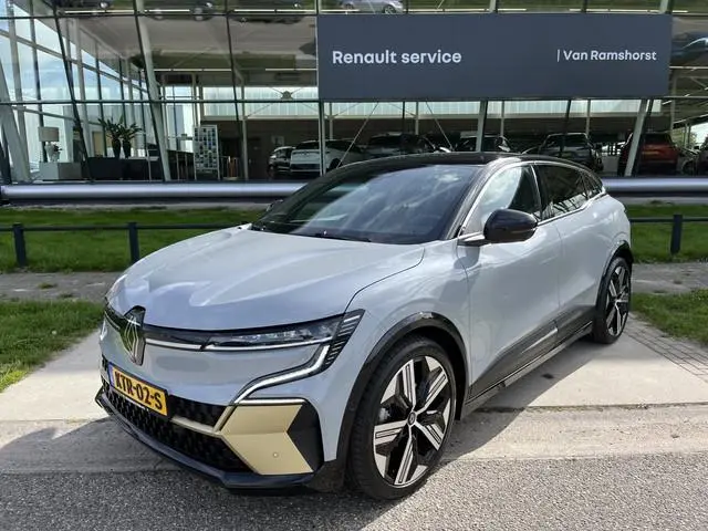Renault Megane E-Tech EV60 Optimum Charge Iconic 220PK / 360 Camera / Winter pakket / Harman Kardon...