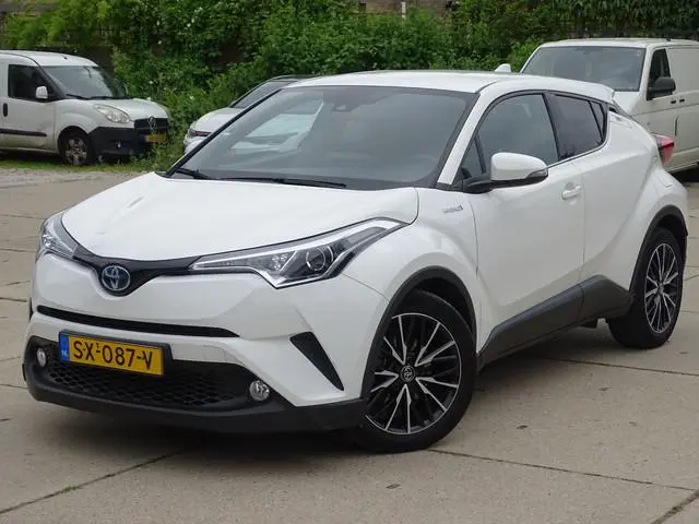 Toyota C-HR 1.8 Hybrid Energy