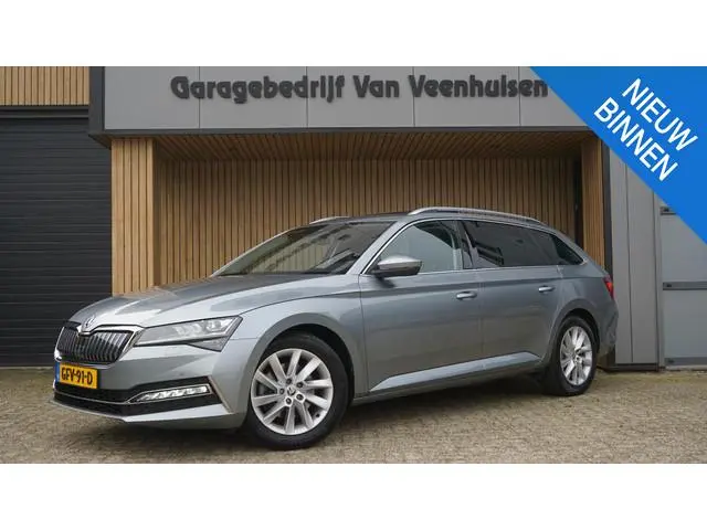 Skoda Superb Combi 1.4 TSI 218pk iV Business Edition Pano.Dak 360-View Premium Sound 17inch LM ACC T...