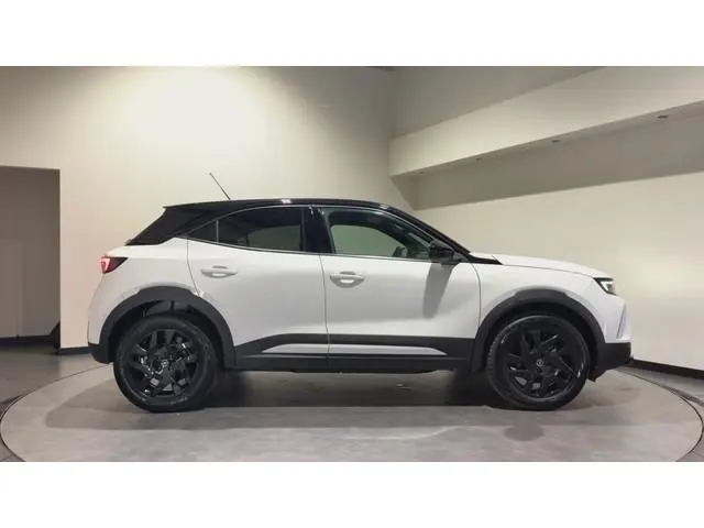 Opel Mokka-e GS Line 50-kWh 11kw bl. | ACC | Keyless | Stoelen & stuur verwarmd | Matrix Intellilux...