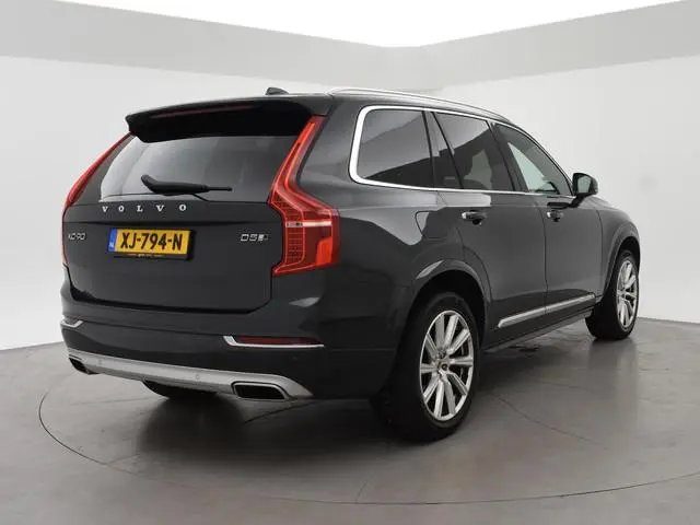 Volvo XC90 2.0 D5 224 PK AWD AUT. INSCRIPTION *81.553 KM!* + WEGKL. TREKHAAK | PANORAMA | STOELVENTI...