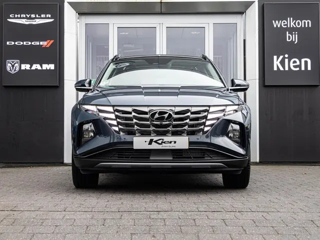 Hyundai Tucson 1.6 T-GDI PHEV Premium Sky 4WD | Pano-dak | Navigatie | Stoel & stuurverwarming | 360...
