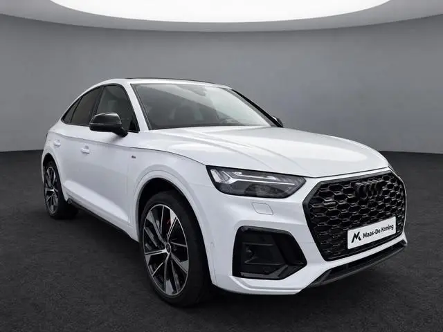 Audi Q5 Sportback 55 TFSIe 367pk S edition · Panoramadak · Luchtvering · 360 Camera · Elek. Voorstoe...