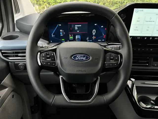 Ford Tourneo