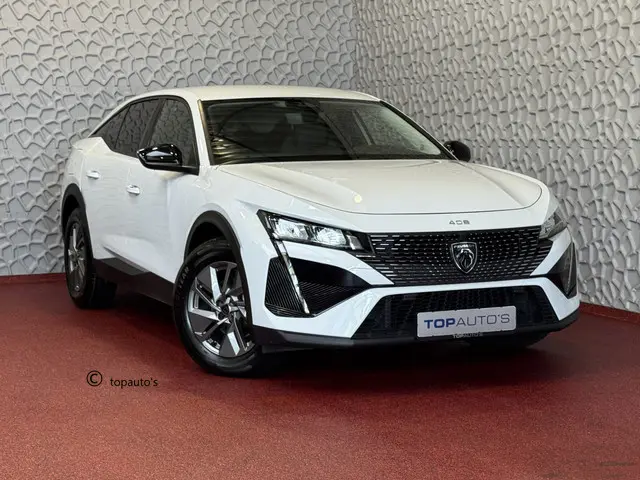 Peugeot 408 BENZINE ALLURE 130 PK  XL.NAVI 360.CAMERA LED HALF LEER VIR.COCKPIT