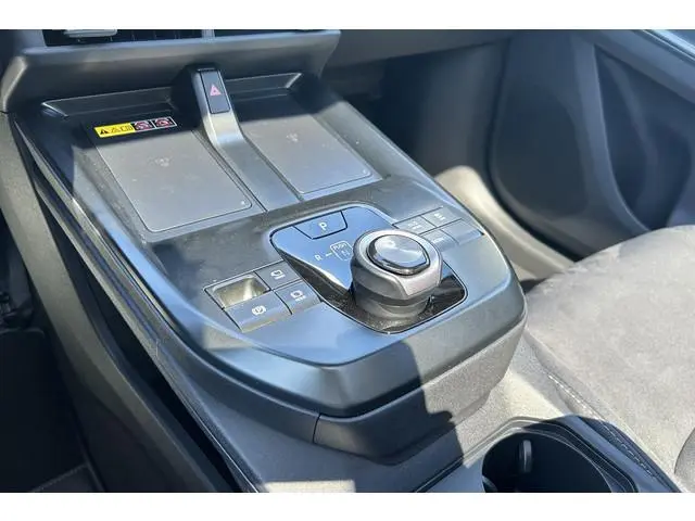 Toyota C-HR+