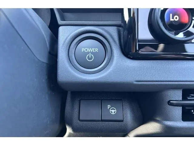 Toyota C-HR+
