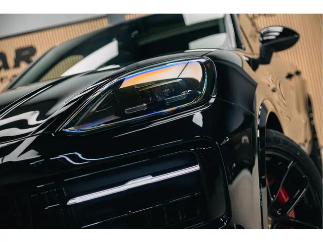 Porsche Cayenne Coupé 3.0 S E-Hybrid | Sport Chrono | Turbo GT wielen | Head-Up | Bose | Stoelverwarming |
