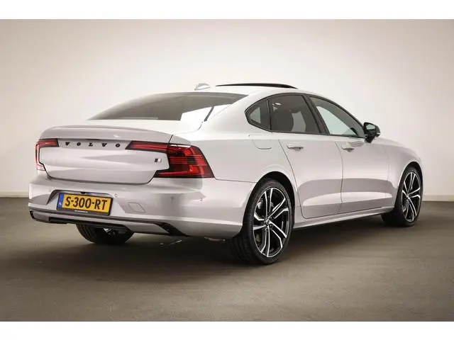 Volvo S90 2.0 B5 Ultimate Dark | Luchtvering | Bower & Wilkins | Polestar Optimized | 20"