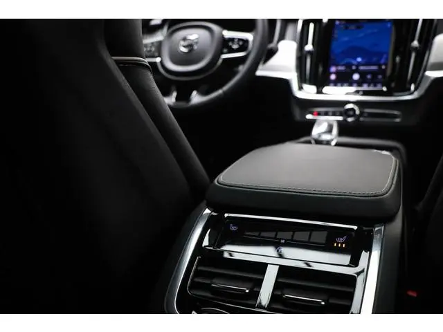 Volvo S90 2.0 B5 Ultimate Dark | Luchtvering | Bower & Wilkins | Polestar Optimized | 20"