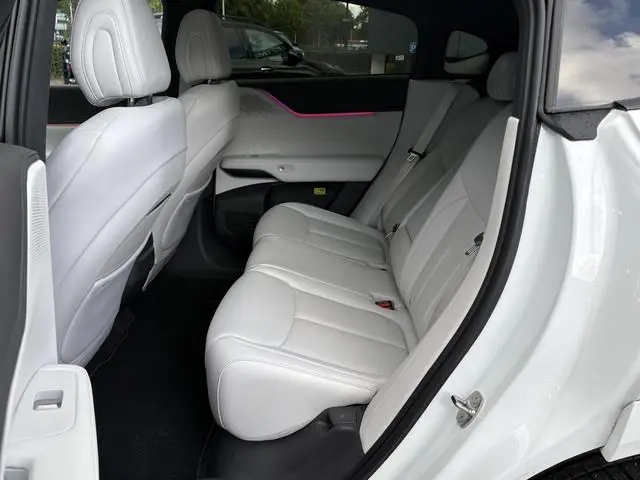 XPENG G6