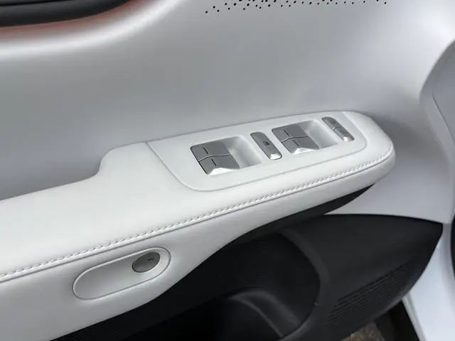 XPENG G6