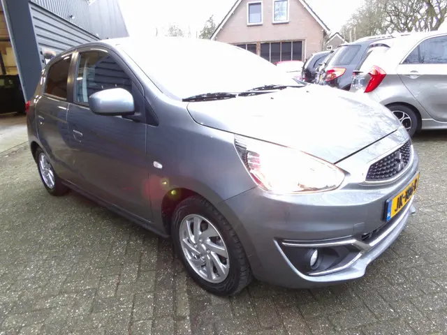 Mitsubishi Space Star