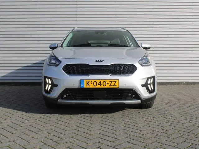 Kia Niro 1.6 GDi Hybrid DynamicPlusLine | Stuur-/stoelverwarming | Camera | Leer | Navi | Clima | Cr...