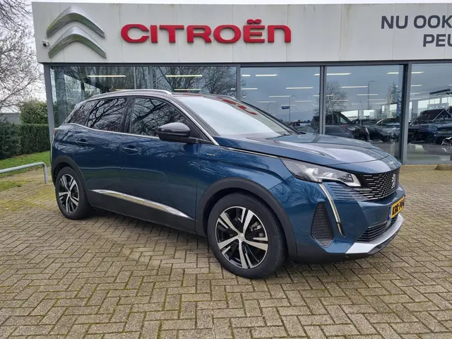 Peugeot 3008 1.6 HYbrid4 300 GT AUTOMAAT