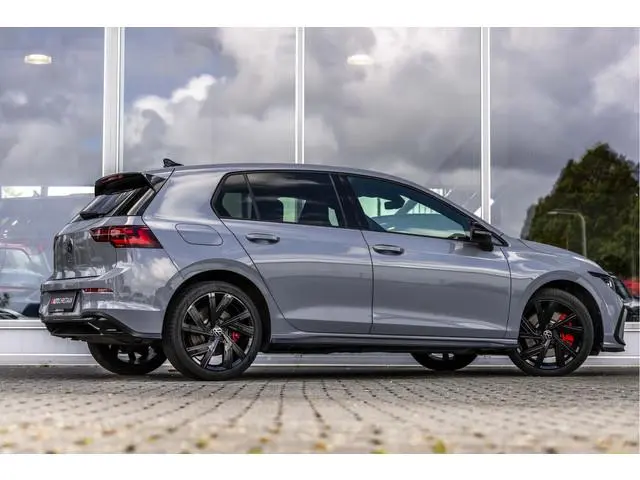 Volkswagen Golf 1.4 eHybrid GTE | E-Trekhaak | HUD | Stoelventilatie