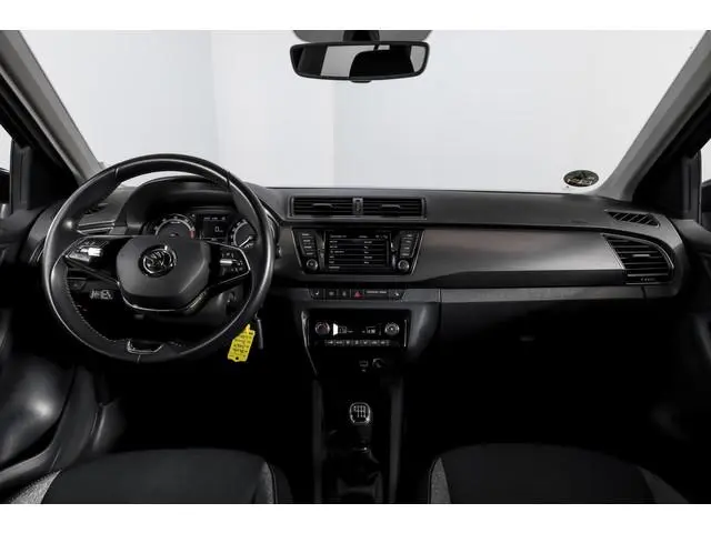 ŠKODA Fabia Combi 1.0 TSI 110 PK Style | Panodak | Adapt. Cruise | Stoelverw. | PDC | Camera | NAV +...