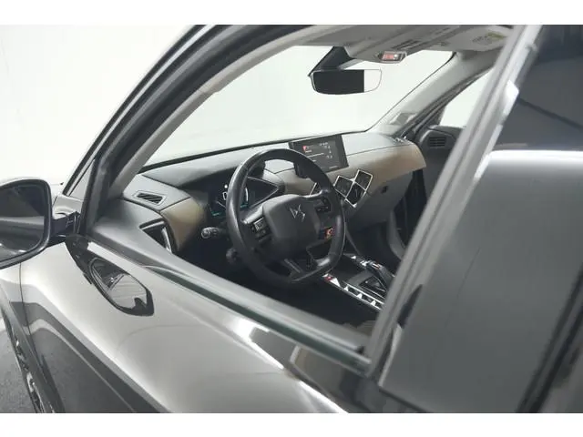DS 3 Crossback E-Tense So Chic 50 kWh | Camera | Dodehoekdetectie | Apple Carplay