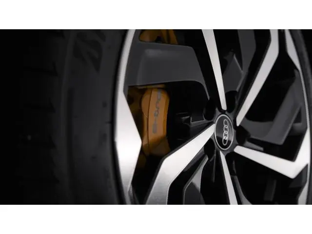Audi E-tron Sportback 55 Quattro S Edition 95 kWh 408 pk| Head-Up Display | Luchtvering | Elektronis...