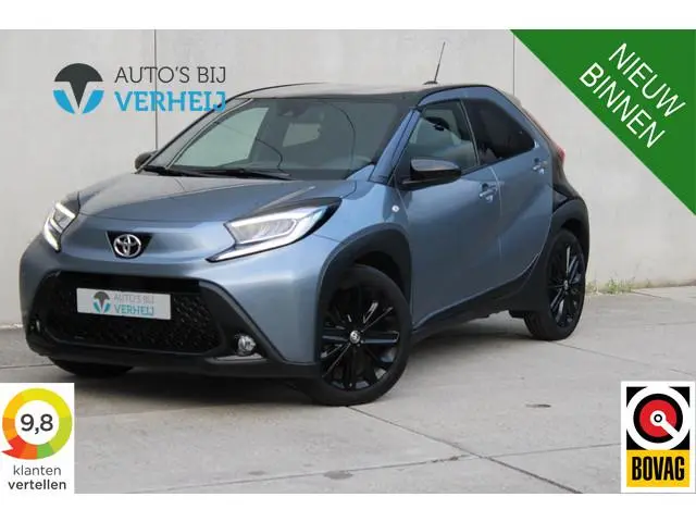 Toyota Aygo X 1.0 VVT-i MT Premium / CAMERA / ADAPT CRUISE / 18"LM VELGEN / FABRIEKSGARANTIE