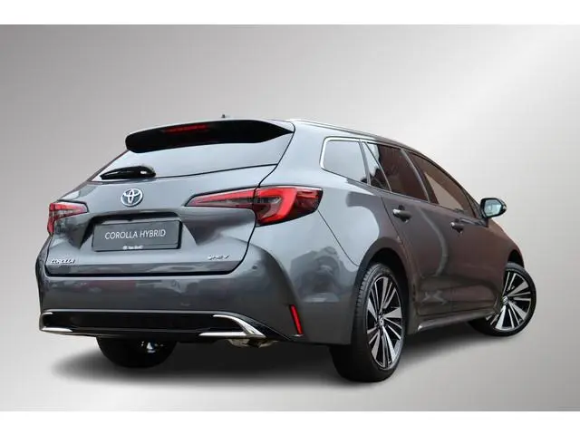 Toyota Corolla Hybrid 140 Dynamic Nieuw en uit voorraad leverbaar met € 3.000,- voordeel ,Parkeersen...