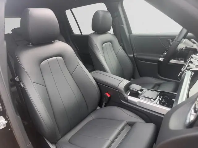 Mercedes-Benz EQB 250+ Luxury Line 71 kWh Aut- SOH 99%, Panoramadak, Full Memory, Zit Comfort, 360 C...