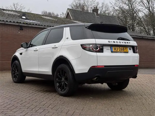 Land Rover Discovery Sport 2.0 Si4 4WD SE - Elek. Verw. stoelen V+A, Cruise, Pano, Stuurverw., Navi,...