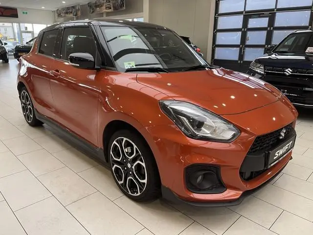 Suzuki Swift 1.4 Sport [ LAGE KM | APPLE CARPLAY / ANDROID AUTO | CLIMA | TOT 10 JAAR GARANTIE ]