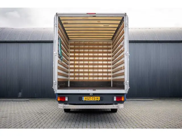 Maxus EV80