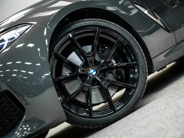 BMW 8-serie 840i xDrive High Executive Cabrio