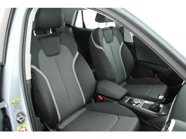 Audi Q2 35 TFSI 150pk S-Tronic Advanced edition Trekhaak Led Navigatie Virtual Cockpit