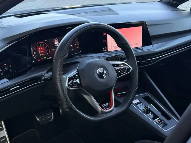 Volkswagen Golf 2.0 TSI GTI | Pano | Harman / Kardon | Achteruitrijcamera | HDD | Stoel / Stuurverwa...