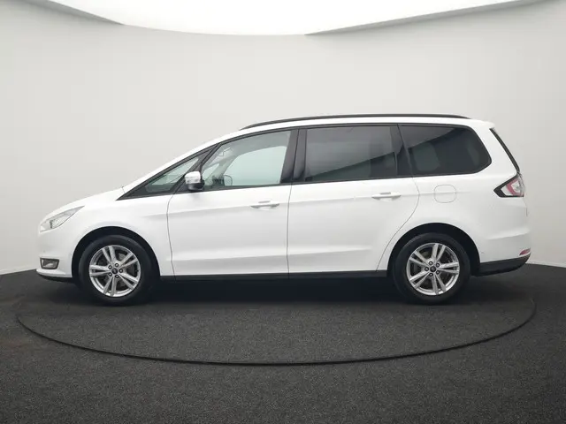 Ford Galaxy 2.0 Titanium 7 Persoons 241pk Automaat Dealer O.H. | Navigatie Full Map | Memory Stoelen...