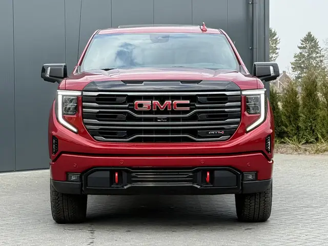 GMC Sierra