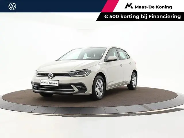 Volkswagen Polo 1.0 TSI 95pk DSG Style · Stoelverwarming · Apple/Android Car Play · P-Sensoren · IQ....