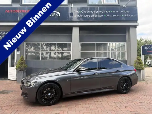BMW 3-serie 318i Edition M Sport Shadow High Executive Bj 2018 Km 88.000 Dealer onderhouden 136pk Au...
