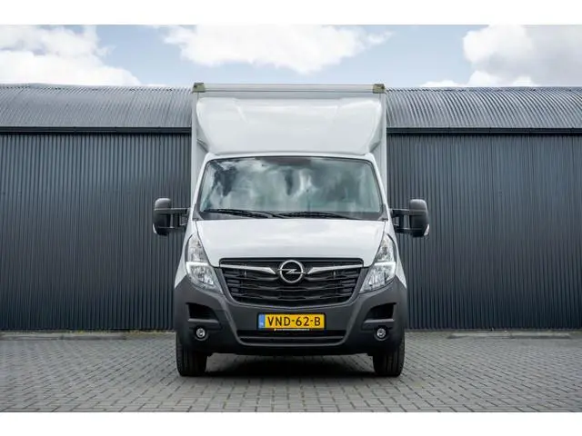 Opel Movano