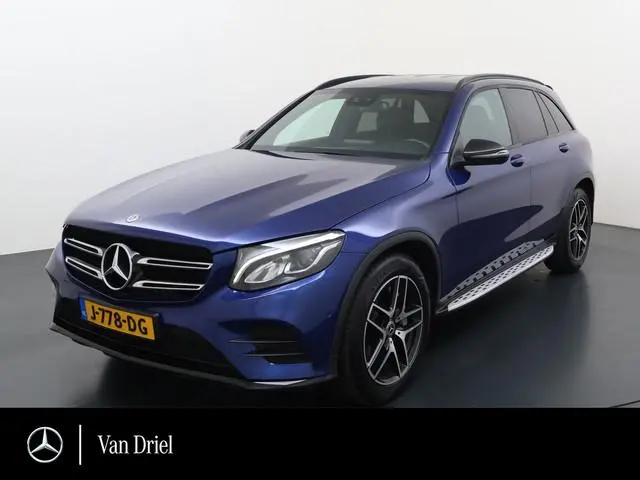 Mercedes-Benz GLC-klasse 220 d 4MATIC AMG line | Trekhaak Comand