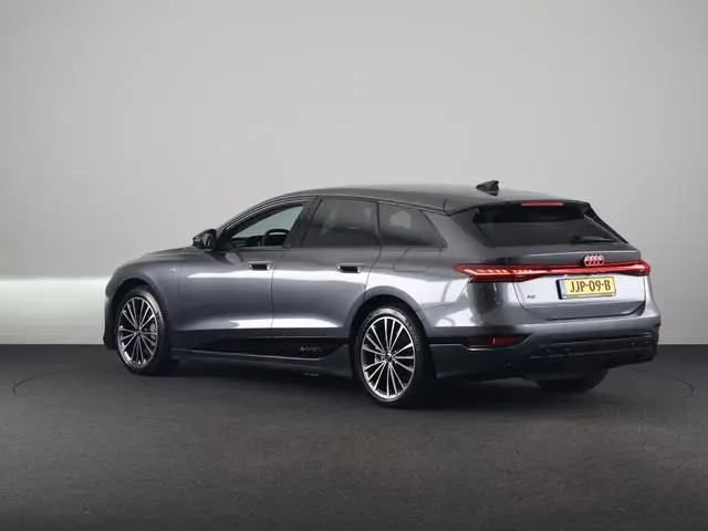 Audi A6 Avant e-tron Advanced edition performance 100 kWh 367pk | Tech plus pakket | Lederen bekledi...